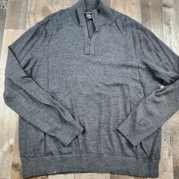 Mens Banana Republic size XL Merino Wool Mock Neck 1/4 Zip Sweater - Picture 2 of 8